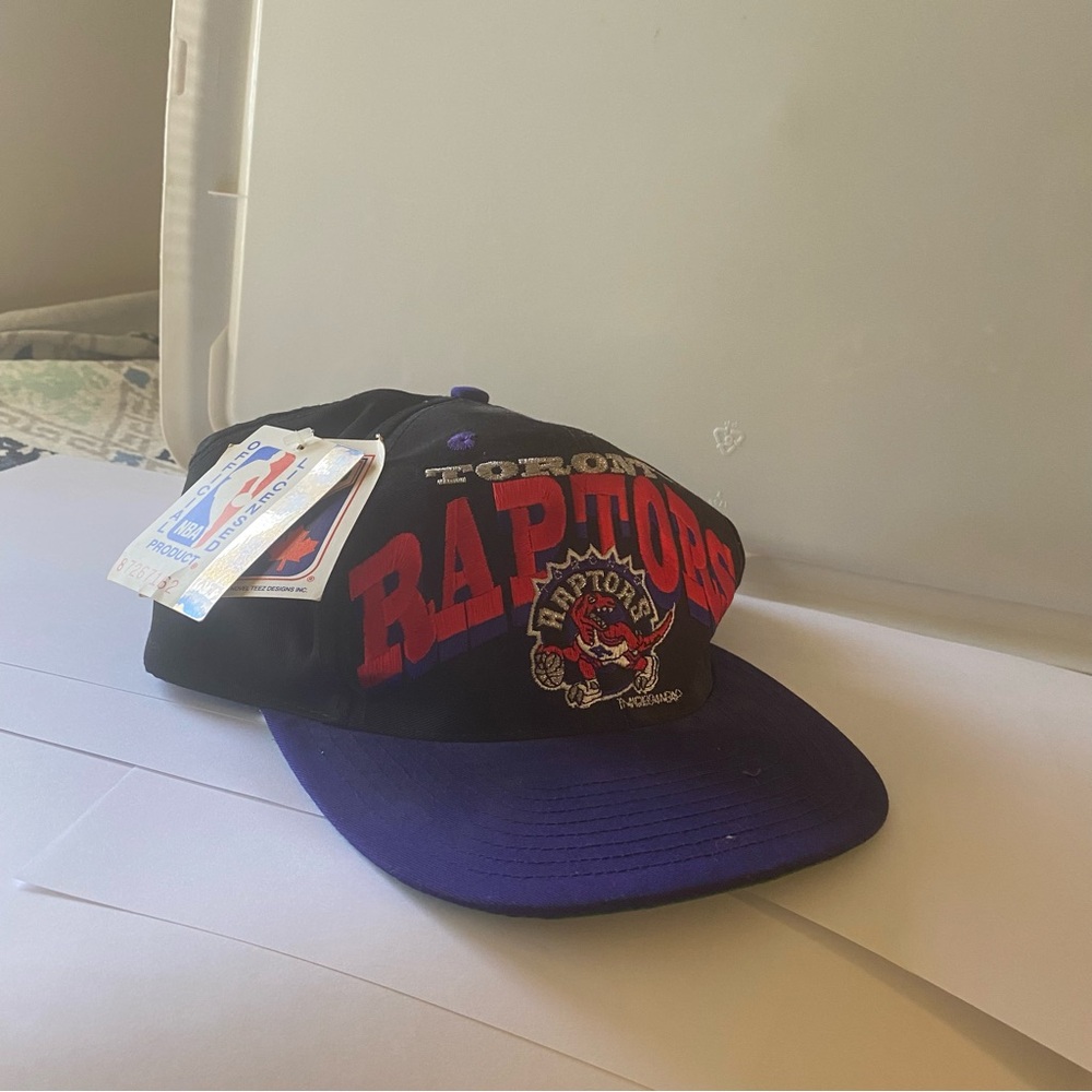 Toronto Raptors Hat LOGO 7 Black and Purple